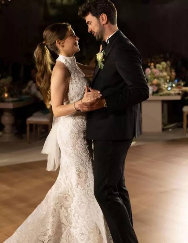 Ünlü oyuncu Eda Ece'nin 15 saniyede kazandığı rakam dudak uçuklattı! 1